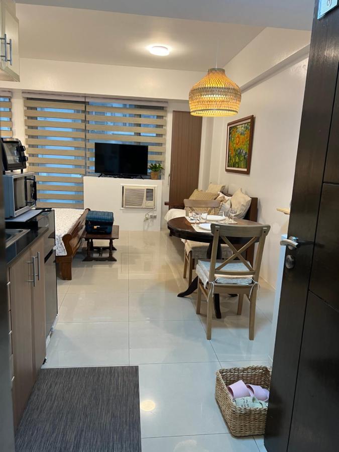 Telly'S Studio Across Naia3 มะนิลา ภายนอก รูปภาพ